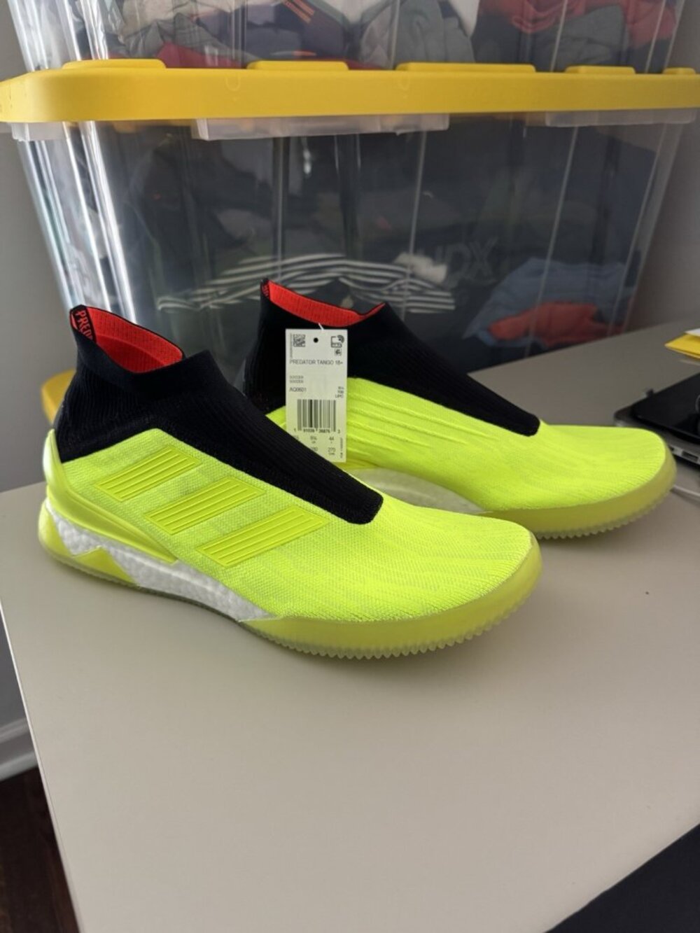Adidas Predator Tango 18+ Soccer Shoes Men's 10 Neon Yellow AQ0601 New
